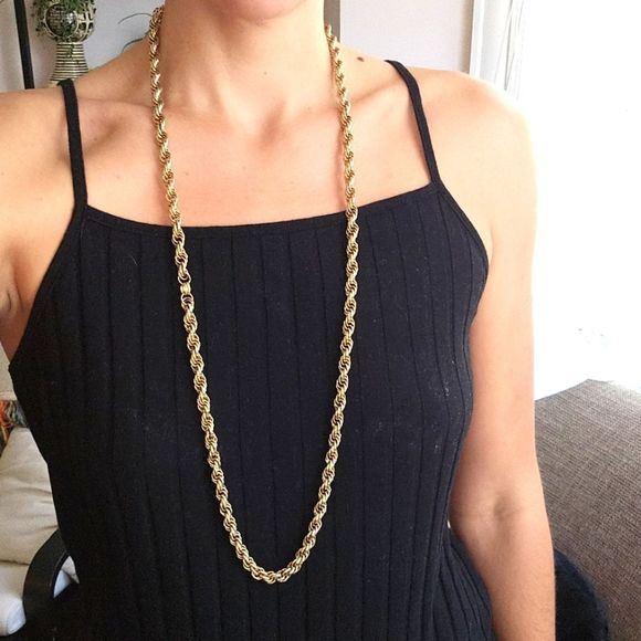 Vintage Jewelry - Unisex 38" thick gold tone chain round